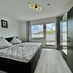 Nujen- Und Zuffenhausen Apartment Stuttgart